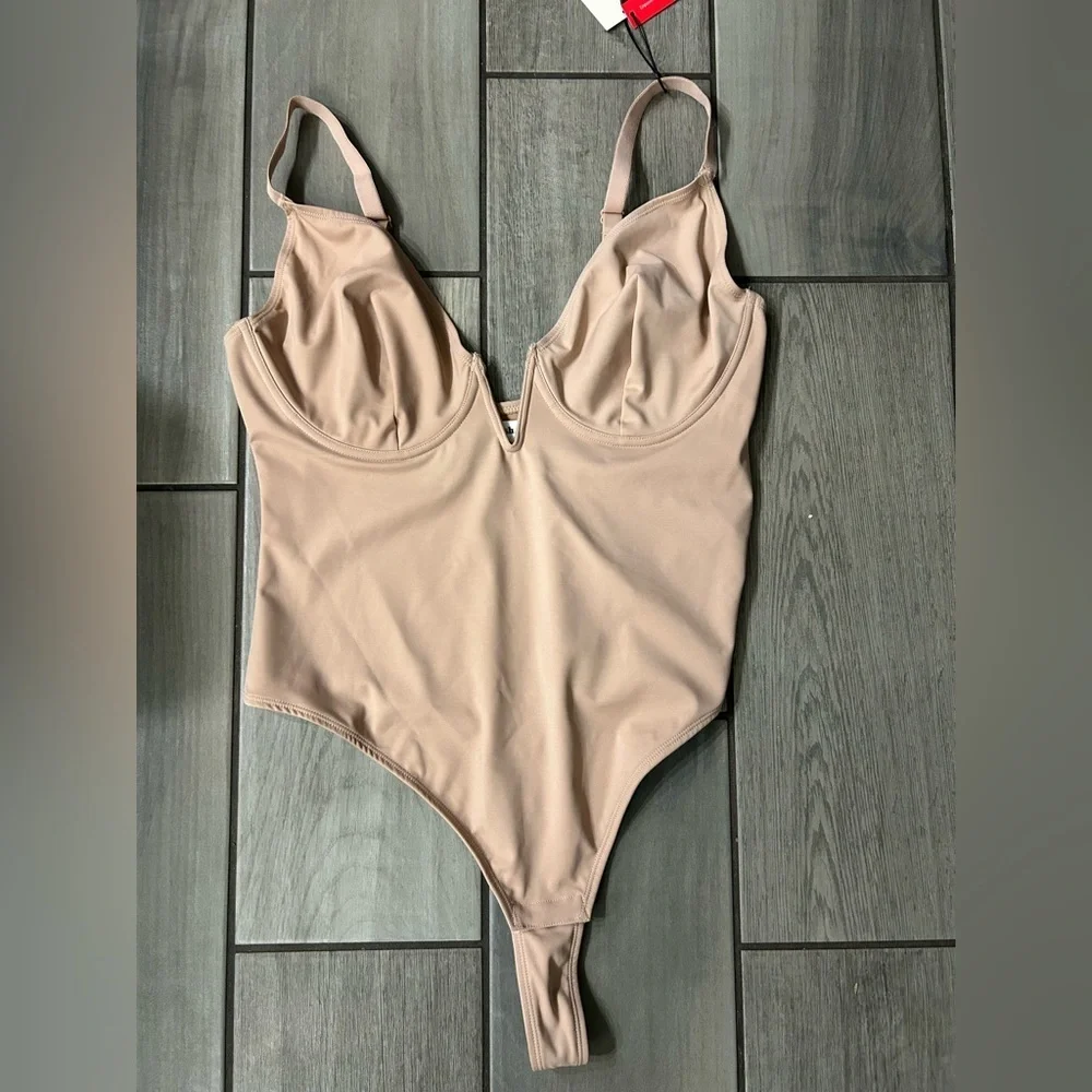 Popilush Shapewear Deep V-Neck Low Back Sculpting Thong Bodysuit
